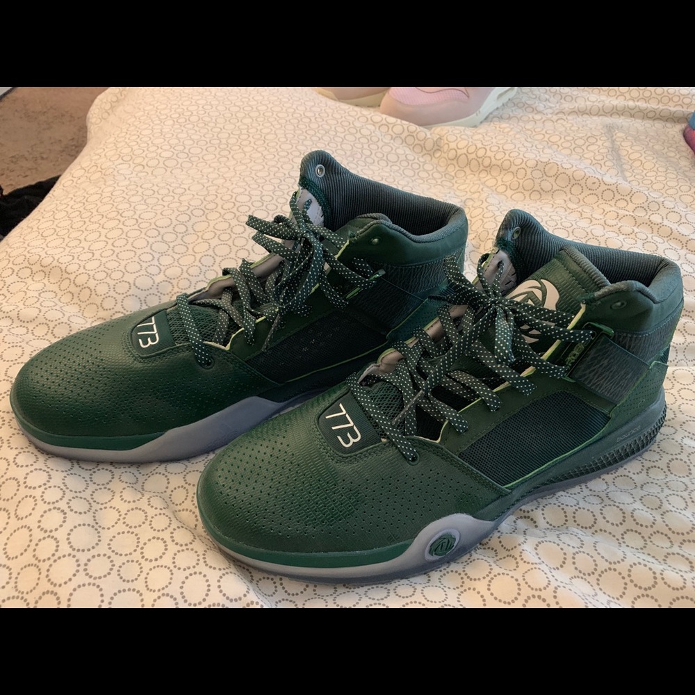 Adidas d. Rose size 13